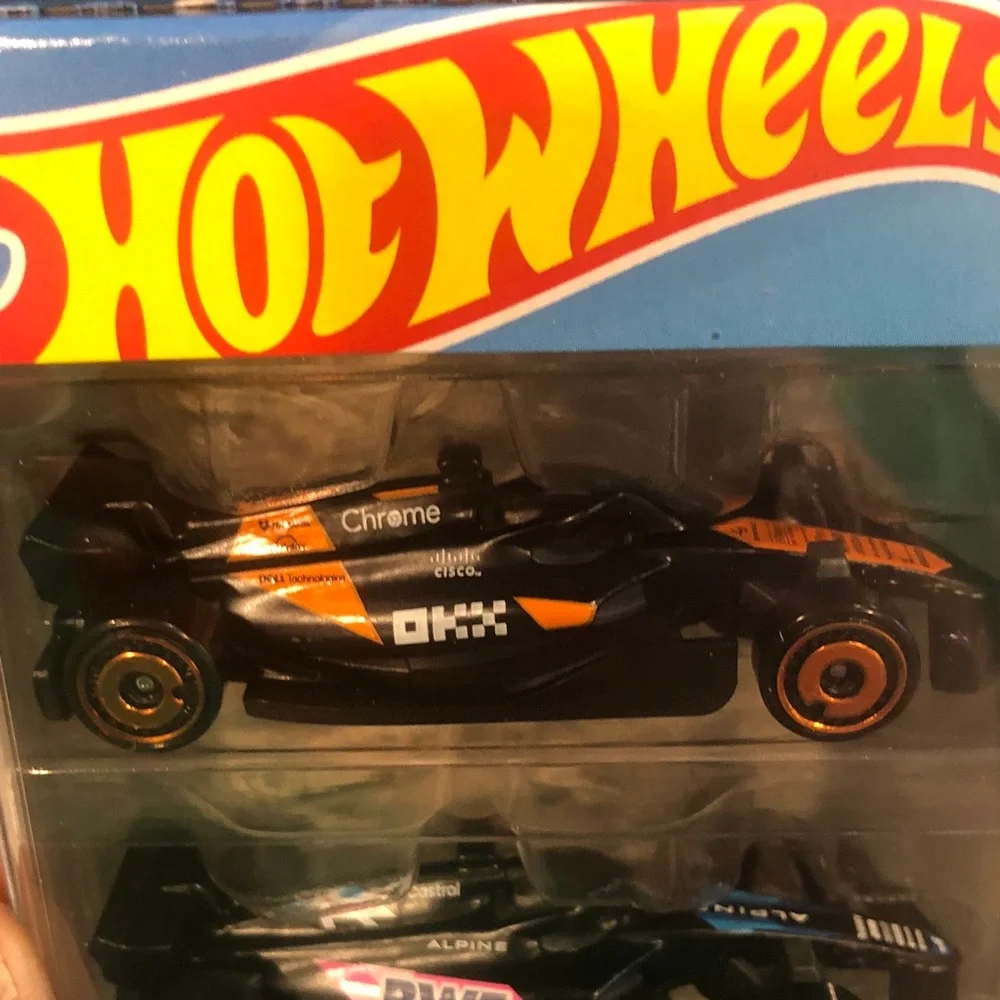 Mattel Hot Wheels Formula 1 Car Set - Black with Multicolor Accents